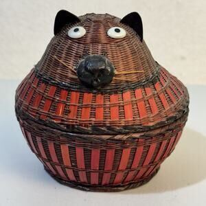 VTG Cat Shaped Woven Wicker Basket Straw Rattan Lidded Trinket Box Boho 6” X 6”